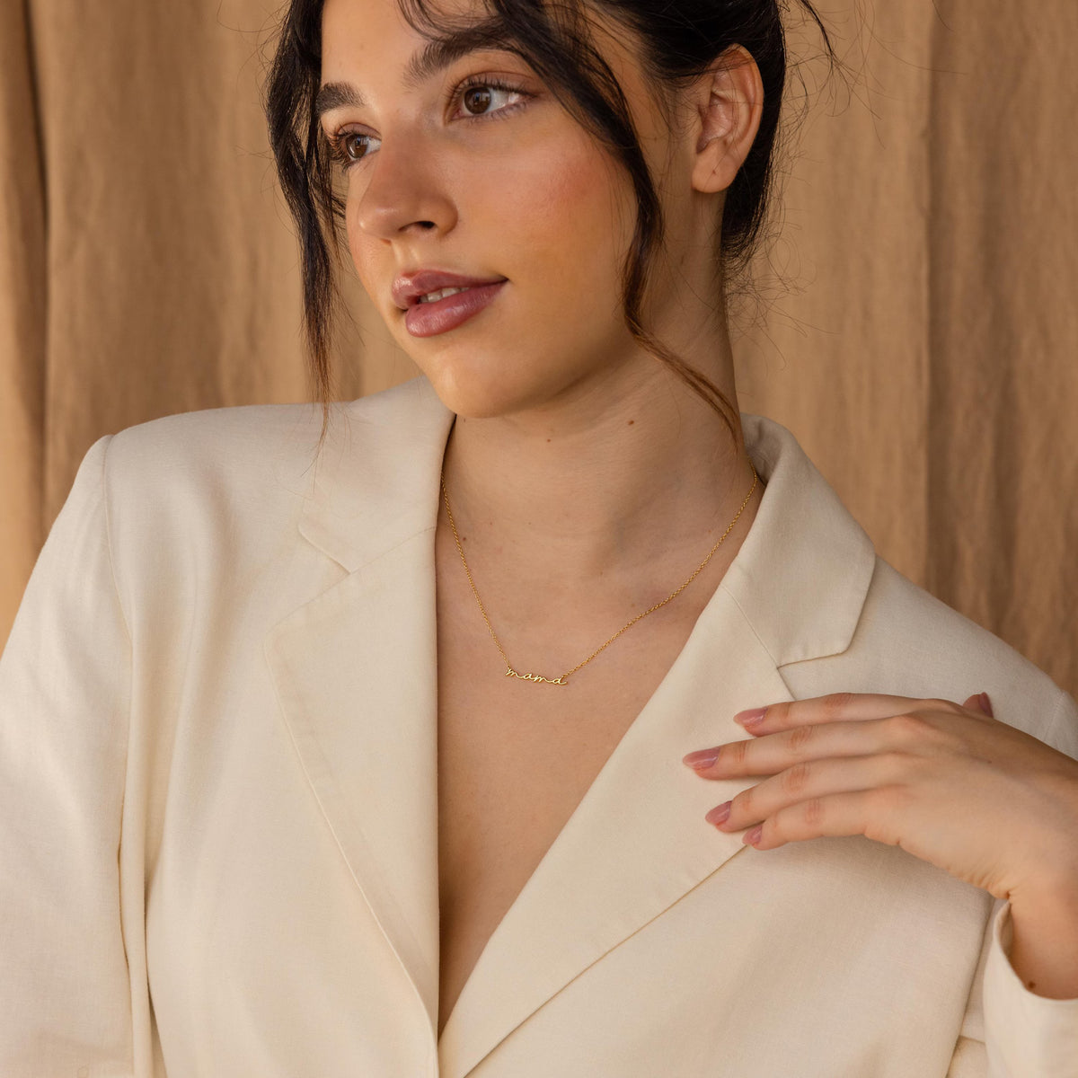 Mama Necklace in Script